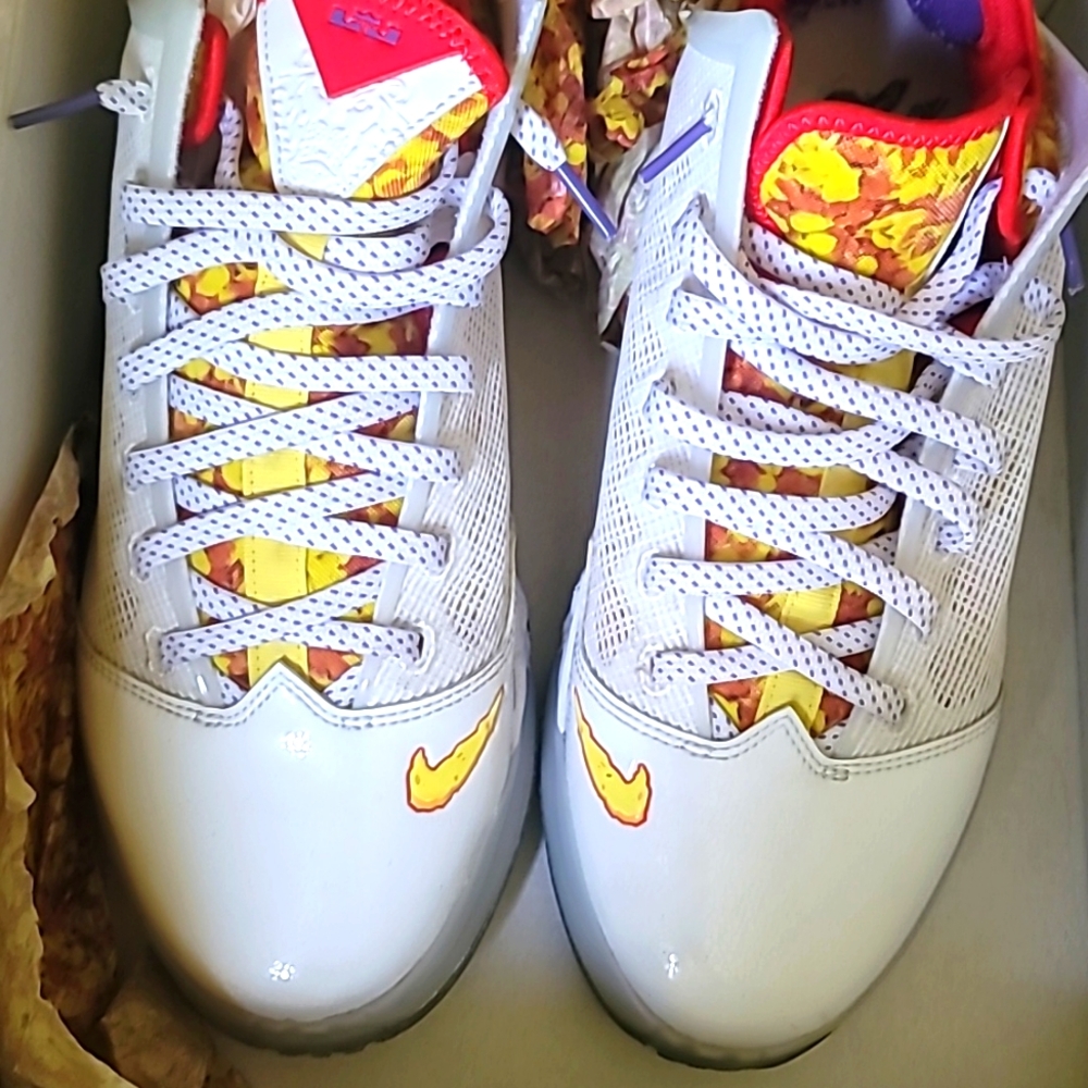 LIMITED EDITION LBJ  Magic Fruity Pebbles